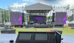 Pantalla de visualización LED de aluminio fundido a presión Alto brillo 7680Hz Alquiler al aire libre Pared de video LED P2.9 P3.91 P4.81 para escenario - Product Image 5