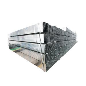 <span class=keywords><strong>Tube</strong></span> <span class=keywords><strong>carré</strong></span> en acier au carbone perforé galvanisé <span class=keywords><strong>18x18</strong></span> 25x25 40x40mm 4x4 pour support de carport - Product Image 1