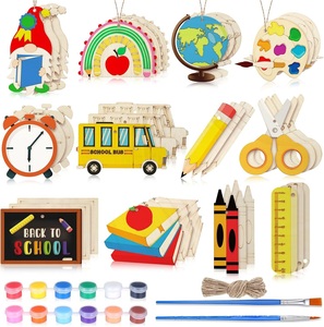 Adorno Colgante de Madera para Pintar, Decoración para Aula, Reloj, Pizarra, Lápiz, Libro, Crayón, Tijera, Regla - Product Image 1