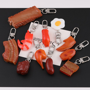 Llaveros de Comida Realistas de Resina Plástica: Costilla de Cerdo, Camarón, Zanahoria, Huevo - Accesorios de Moda para Bolsos, Tamaño Mediano - Product Image 5