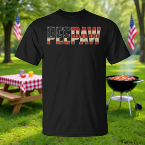 T-shirt Peepaw Bold con bandiera patriottica americana per la festa del papà - Product Image 3