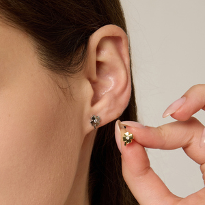 Lindos pendientes con forma de flor y piedra de circón, chapados en oro y plata, regalo de joyería unisex - Product Image 5