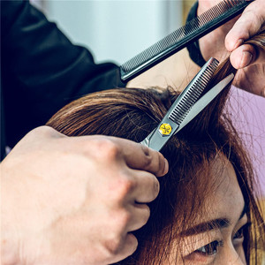 Tijeras de Peluquería Gaxon para Zurdos, Acero Inoxidable 440C, Cabeza Recta, Uso Profesional para Corte de Cabello y Belleza - Product Image 2
