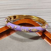 Bracelet jonc vintage ethnique en émail cloisonné coloré à effet goutte d'huile, avec fermoir à pression en alliage plaqué or, bijoux pour femme, cadeau