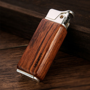 Nouveaux briquets rétro en bois de santal au kérosène 2022, briquets rétro à allumage par pression, personnalité ancienne, briquets en bois pour hommes - Product Image 5