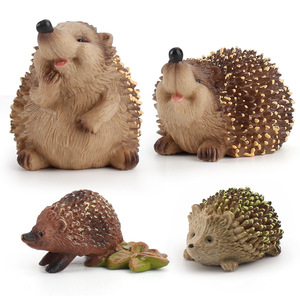 Modèles de figurines d'animaux sauvages réalistes en PVC miniature mignons, ensemble de jouets de la famille des hérissons - Product Image 4