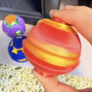 Spinner Antiestrés de Plástico Impreso en 3D, el Más Vendido, Gira tus Dedos; la Solución Definitiva para Combatir el Aburrimiento para Jóvenes - Product Image 2