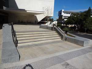 แผ่นหินแกรนิตหยาบแบบยืดหยุ่นทนทานหินแกรนิตสีเหลืองลายเสือดีไซน์ทันสมัย - Product Image 4