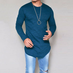 Camiseta informal ajustada con cuello redondo y dobladillo curvo para gimnasio, Blusa de manga larga con estampado de logos personalizados - Product Image 4