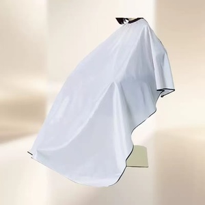 2026 Cape de coiffure longue imperméable avec logo personnalisé, faible MOQ, pour salon, coiffeur, styliste, barbier, hommes et femmes - Product Image 3