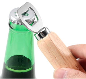 Abridor de Botellas de Madera Maciza de Abedul y Roble, Grabado con Láser, Ecológico y Sostenible, para Cerveza Artesanal - Product Image 3