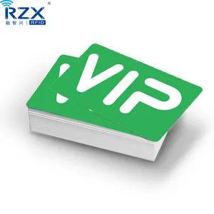 Superficie de tarjeta de plástico brillante/mate/esmerilado, película de impresión Offset personalizada para negocios, tarjetas de PVC de laminación, RZX