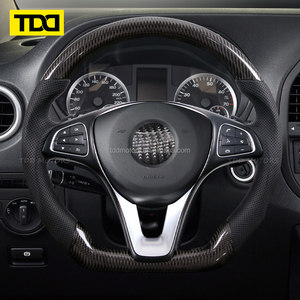 Volant sport TDD Upgrade en carbone pour Mercedes-Benz Classe E W213, en fibre de carbone et cuir forgé - Product Image 5