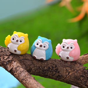 Venta al por mayor: Adornos de resina pintados a mano, estilo Kawaii, con diseño de búho 3D, miniatura, espeluznantes y lindos, con aspecto de caramelo, para decoración de escritorio, regalo de tendencia 2026 - Product Image 4