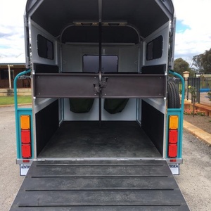 Remorque alimentaire de luxe haut de gamme en métal à 4 roues, remorquable pour 2 chevaux, avec auvent standard, pour le transport de snacks, hot-dogs et frites, 500 unités 1 - Product Image 3