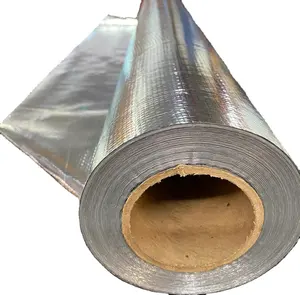 Metal çatı altında 4ft x 250ft endüstriyel sınıf radyant bariyer folyo yalıtım