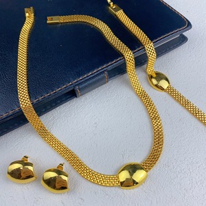 Conjunto de Joyería Geométrica de Aleación de Oro de 24K Estilo Vintage de Dubái para Novias, Pulsera, Aretes y Collar para Mujer - Product Image 2