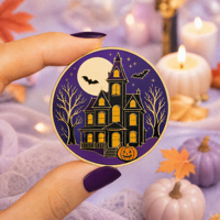 Nouvel Arrivage : Broches en émail en métal, motifs Château Rond, Maison, Dessin Animé, pour la décoration de chapeaux et comme épingles de revers pour Halloween, avec LOGO personnalisé, vente en gros