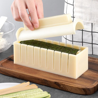 Kit de Fabrication de Sushi en Plastique 11 Pièces pour Débutants – Moule à Sushi Cœur, Rond, Carré – Outil de Roulement de Riz