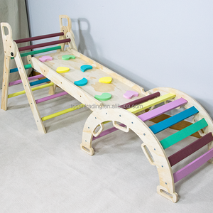 Structure de jeu d'escalade en bois 3 en 1 pour enfants en bas âge - Product Image 1