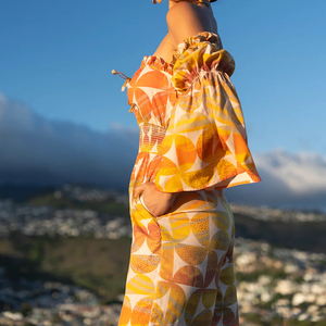 จั๊มสูทแฟชั่นชายหาดฤดูร้อนพิมพ์ลายเปิดไหล่แขนยาวแต่งระบาย ผ้าเรยอนวอยล์ 100% จั๊มสูทผู้หญิง - Product Image 4