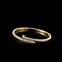 Ensemble de bijoux haut de gamme en gros, bracelets à maillons de chaîne plaqués rhodium tendance, un bracelet serpent, bracelets à clous entièrement sertis de diamants, laiton