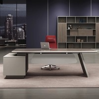 Bureau de direction électrique IULTRA en noyer nordique, avec logo personnalisé, minimaliste, étanche, faible MOQ, avec armoire