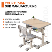 Ensemble table et chaises à prix direct usine pour sessions d'étude, adultes, étudiants, salle d'apprentissage, design simple et minimaliste pour la maison