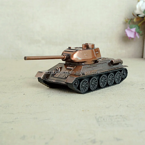 Alta calidad decoración del hogar aleación <span class=keywords><strong>de</strong></span> zinc Retro <span class=keywords><strong>guerra</strong></span> tanque Diecast juguete Metal Mini tanque modelo para niños - Product Image 4