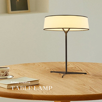 Lampu Meja Kain Hotel Dekorasi Restoran Keluarga Mewah Bergaya Modern