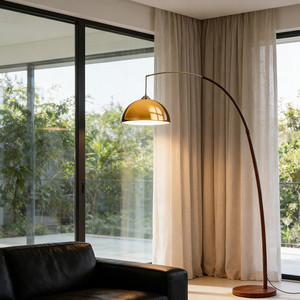 Lampadaire moderne en forme d'arc avec abat-jour en verre ambré, style mid-century, pour salon, canapé, lecture - Product Image 2