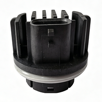 Accessoires pour pièces automobiles 81536-60C30 Douille de feu stop LED (toujours allumé) pour Toyota
