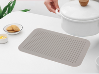 Tapis de protection de comptoir Thistle en silicone de qualité alimentaire, design moderne, 23x15,3 cm, 5 mm d'épaisseur, antidérapant, écologique et résistant à la chaleur