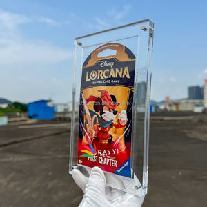 Boîte de présentation transparente personnalisée en acrylique pour <span class=keywords><strong>petit</strong></span> <span class=keywords><strong>tailleur</strong></span> courageux et <span class=keywords><strong>petit</strong></span> <span class=keywords><strong>tailleur</strong></span> pour Lorcana étui portable en acrylique poli - Product Image 2