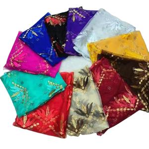 पारंपरिक पूर्व अफ्रीकी भारतीय स्वर शुद्ध स्कार्फ पुष्प ग्रीष्मकालीन सिर विभिन्न रंगों की कम कीमत में कई स्टॉक उपलब्ध हैं। - Product Image 1