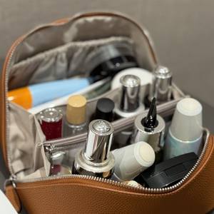 Bolsa de Maquillaje Simple de Alta Gama con Cremallera de Cuero Genuino para Viajes, Portátil, de Gran Capacidad, Anti-Robo y Ligera - Product Image 4