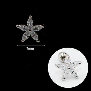 Venta al por mayor de <span class=keywords><strong>moda</strong></span> de acero inoxidable pendiente Piercing joyería 20G circón flor oreja Stud Tragus cartílago hélice estrella hoja perla - Product Image 5