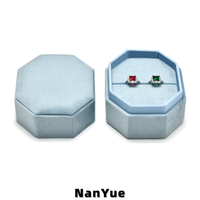 Nouvelle boîte à bagues octogonale de luxe en velours, étui de rangement pour bijoux de fiançailles, étui de présentation de bague de mariage avec logo personnalisé, étui cadeau pour bague en diamant
