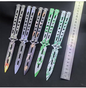 <span class=keywords><strong>Coltello</strong></span> da allenamento per principianti in acciaio <span class=keywords><strong>coltello</strong></span> per esercitazioni a farfalla <span class=keywords><strong>giocattolo</strong></span> non affilato - Product Image 2