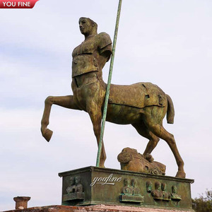Escultura de Bronce de Centauro de Tamaño Real para Jardín Exterior - Product Image 4