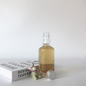 <span class=keywords><strong>Bouteille</strong></span> en verre de liqueur de whisky de 275ml avec base solide et design de cou unique Brandy, <span class=keywords><strong>Cognac</strong></span>, bouteilles en verre - Product Image 4