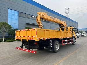 Camion-grue mobile CLW Sinotruk 4x2, 8 tonnes, avec bras Zoomlion à cinq sections, haute efficacité opérationnelle, pour la construction urbaine, boîte de vitesses de pompe - Product Image 5