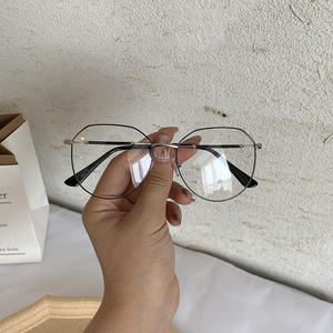 Montures de lunettes en métal irrégulières Qianai, monture complète, anti-UV, unisexe, Me7 2361, verres en acétate, origine Taizhou - Product Image 3