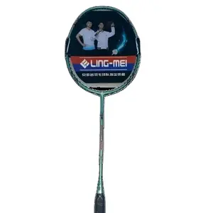 Racchetta da Badminton a colori diversi R680 racchetta da badminton a prezzi commerciali piena in fibra di carbonio