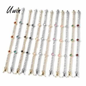 Uwin 5A <span class=keywords><strong>CZ</strong></span> Iced out Clover quần vợt chuỗi trái tim quần vợt trái tim <span class=keywords><strong>Bangle</strong></span> armband cổ tay Vòng đeo tay thiết lập 18K Vàng Phụ Nữ đồ trang sức - Product Image 3