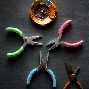 High Quality Mini 3\" Jewelry Pliers Steel Carbon <strong>Long</strong> <strong>Nose</strong> Needle <strong>Nose</strong> Types Industrial Grade DIY with PVC Plastic Handles - Product Image 4