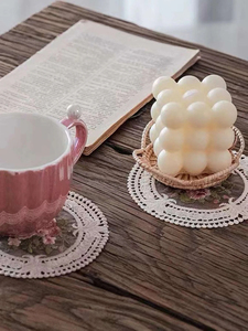 Sottobicchiere Quadrato in Lino Contemporaneo da 38cm, Personalizzabile con Ricamo, Logo a Colori Personalizzato, Tappetino Antiscottatura Disponibile - Product Image 3