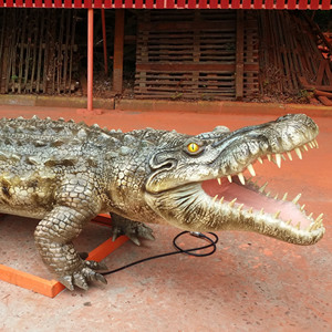 El mundo Dino patio trasero de fibra de vidrio de cocodrilo - Product Image 3