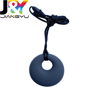 Collar de silicona masticable para madres, colgante redondo para morder, para autismo, TDAH, joyería para niños - Product Image 5