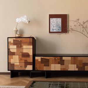 ตู้ลิ้นชักไม้เนื้อแข็งห้าชั้น ดีไซน์เก๋สำหรับเก็บของในห้องนั่งเล่นและห้องนอน - Product Image 2